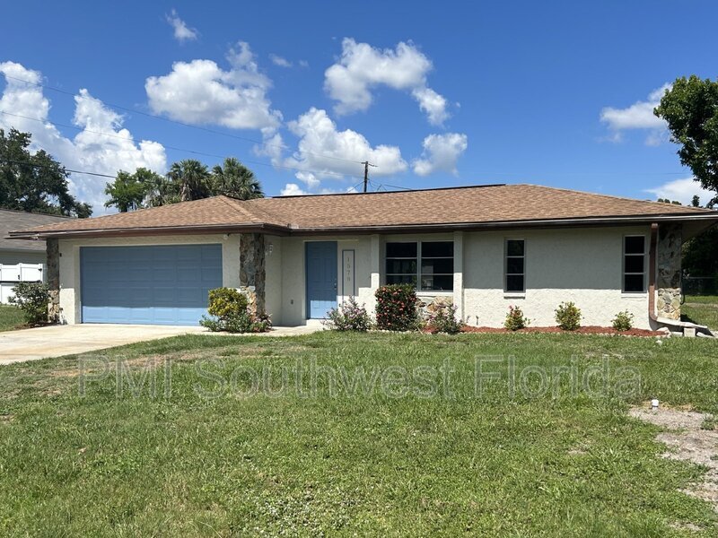 Foto principal - 1578 Adrian St