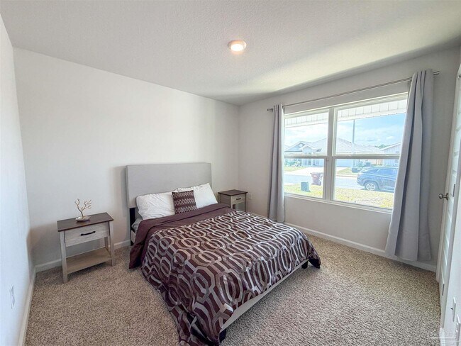 Foto del edificio - 4382 Redbay Ct