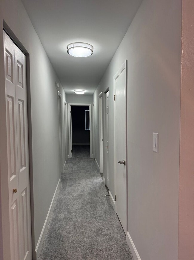 Interior Photo - Hewitt Gardens Apartments