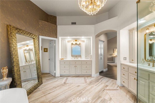 Foto del edificio - 21531 Partridge St