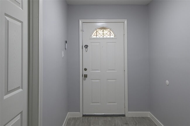 Foto del edificio - 12714 Bauman Rd