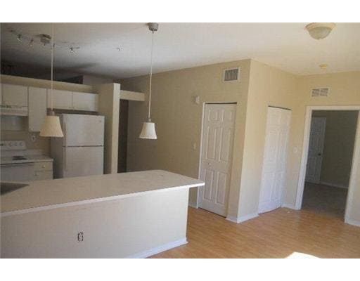 Building Photo - 6940 NW 179th St