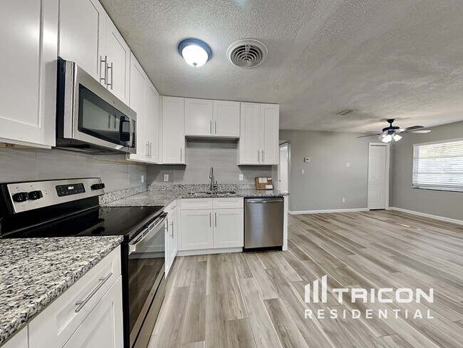 Foto del edificio - 10916 N 14th St