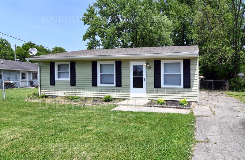 Primary Photo - 5003 Yaupon Ln