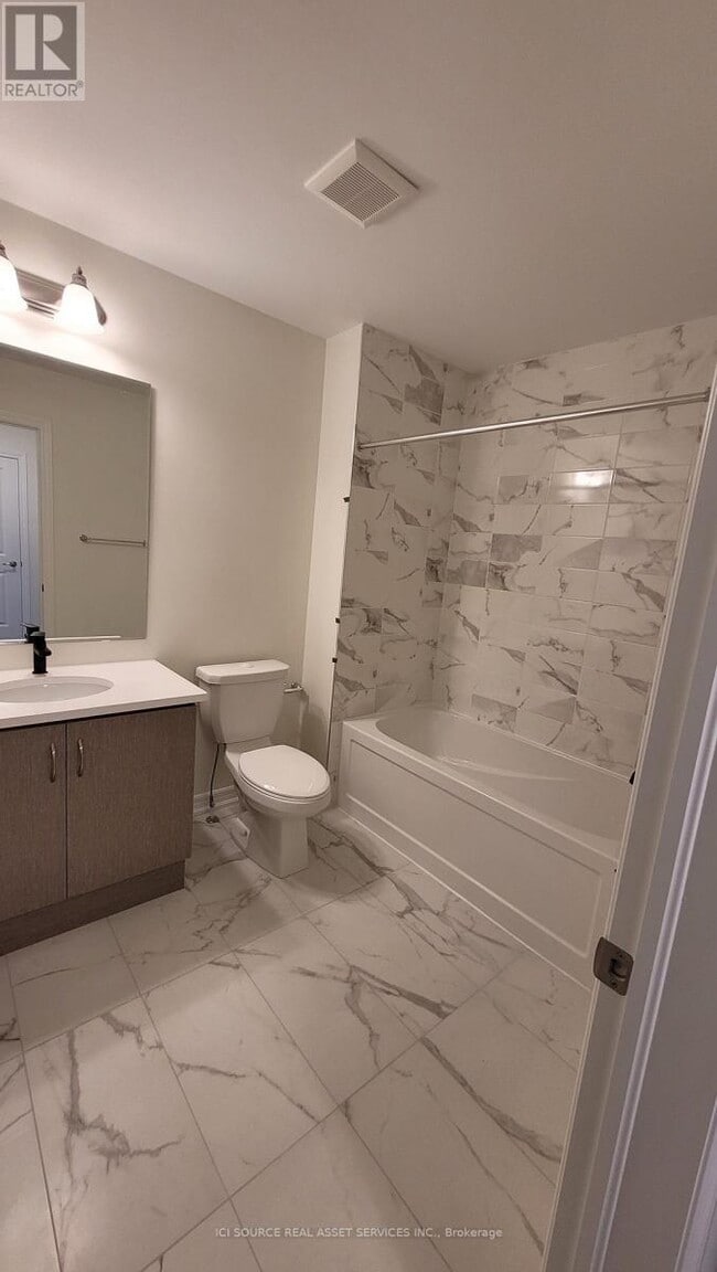 Photo du bâtiment - 31 Thomas Frisby Jr Cres