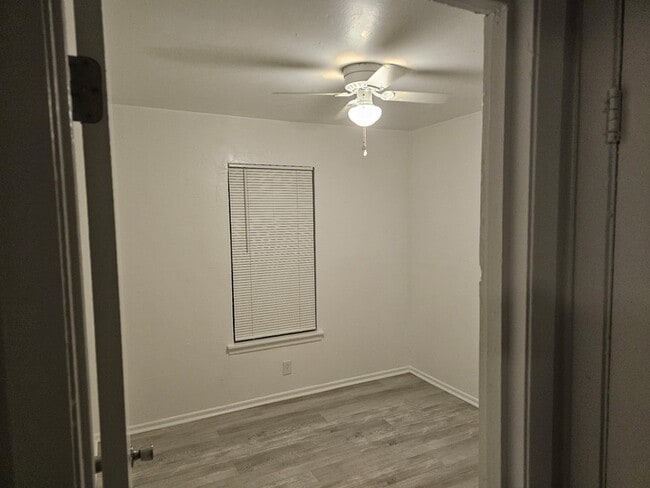 Photo - 515 Margil St Apartment