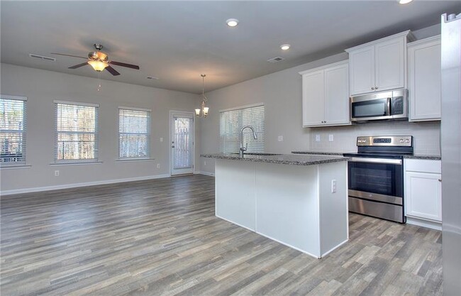 Foto del edificio - 4951 Elm Brook Dr