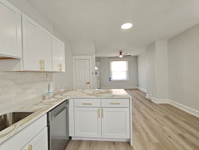 Foto del edificio - 3032 n stillman-