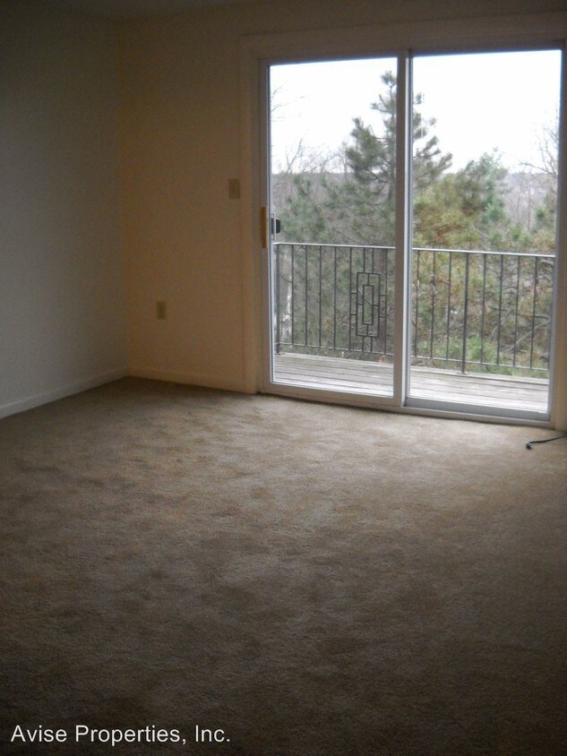 Building Photo - 1-49 High Ridge Dr