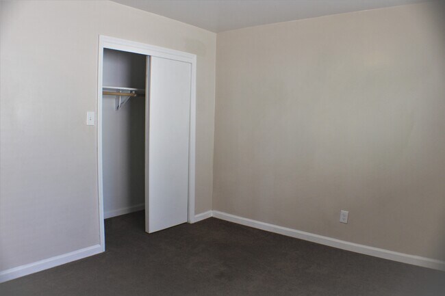 Foto del edificio - 806 33rd St