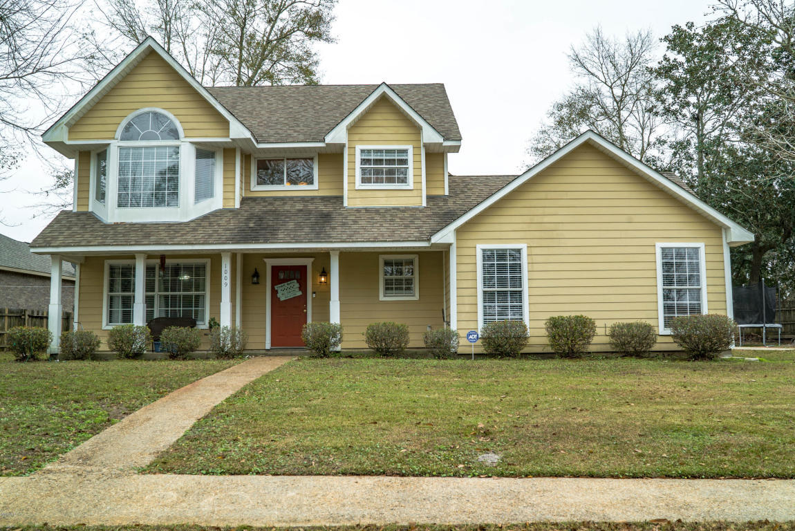 1009 Nancy Pl, Gulfport, MS 39507 House Rental in Gulfport, MS