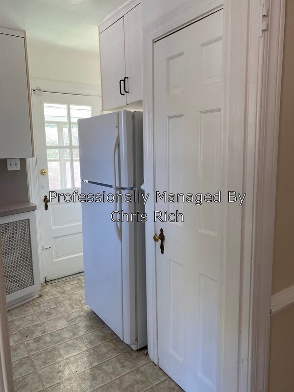 Building Photo - 3811 Hawthorne Ave