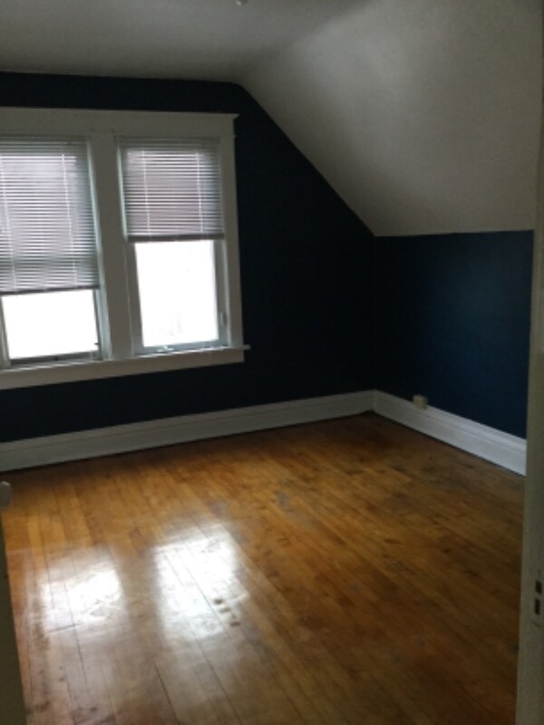 Foto del edificio - 4807 W 6th St
