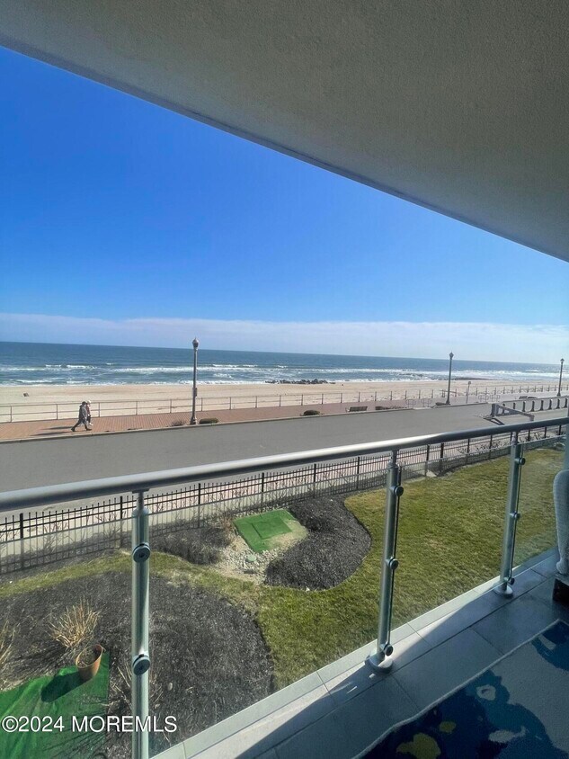 Primary Photo - 510 Ocean Ave N