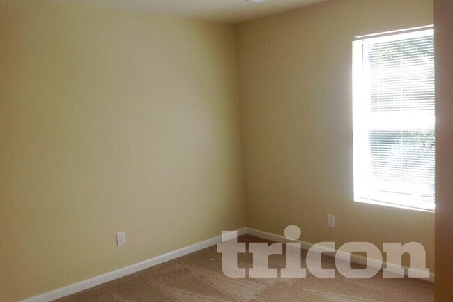 Building Photo - 4911 Magnasco Ln