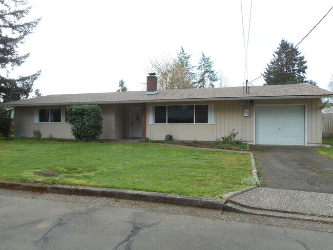 Building Photo - Bright and Spacious Adair Village Gem!