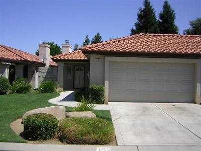 Primary Photo - 152 Crown Ln