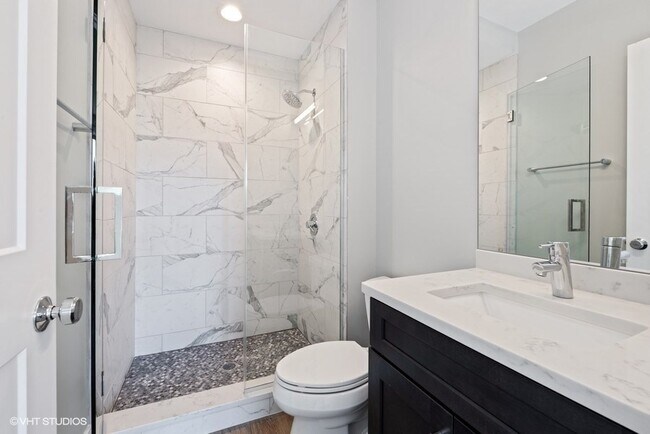 Foto del edificio - 3720 N Ashland Ave