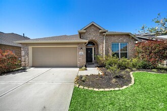 Building Photo - 446 Ridgewood Terrace Dr