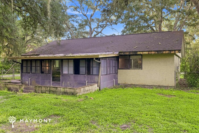 Foto del edificio - Inviting 3-Bedroom Home in Ridge Manor, FL