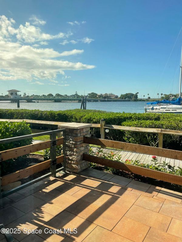 Foto del edificio - 12 Marina Isles Blvd