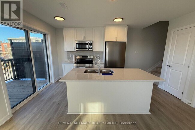 Building Photo - 701 Glenroy Gilbert Dr