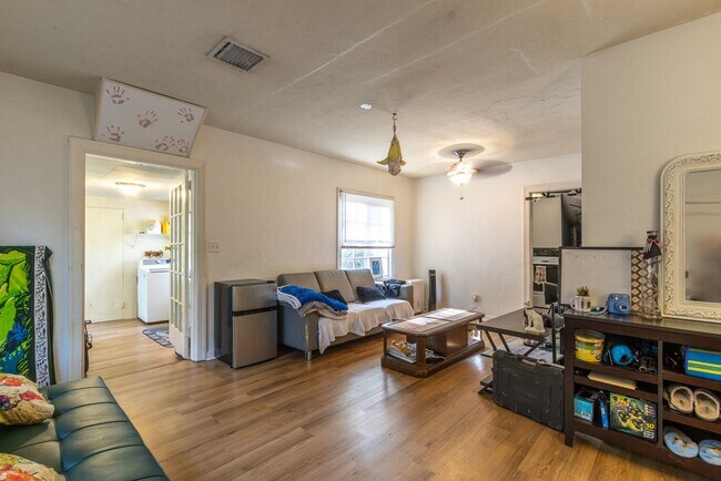 Foto del edificio - Charming 3 bedroom home in NW Gainesville!
