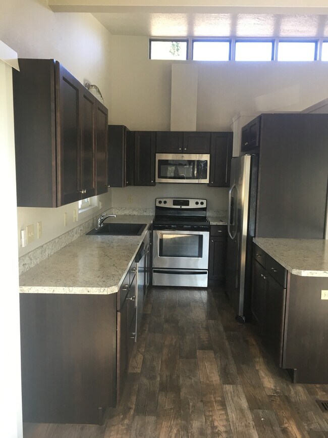 Foto del edificio - 445 SE Border Ln