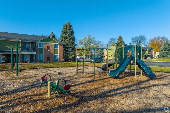 Building Photo - 1326 Holmes Rd