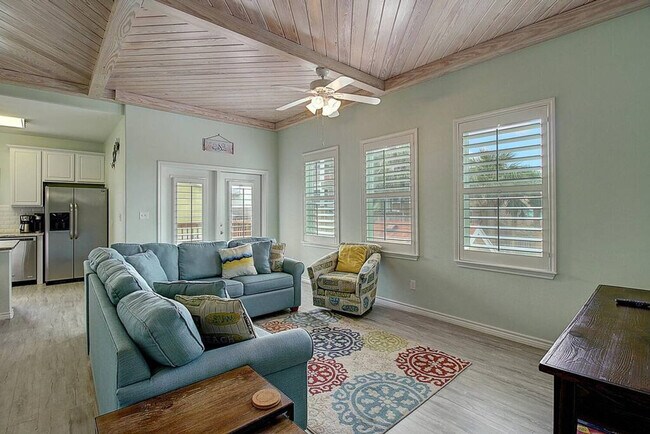 Foto del edificio - 1813 Eleventh Street-SI ID1023236P