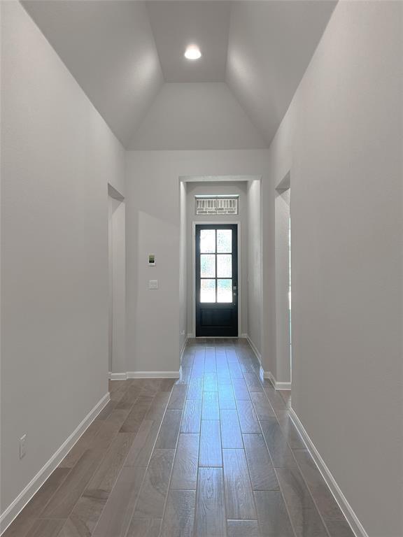 Foto del edificio - 221 Barton Oak Trl