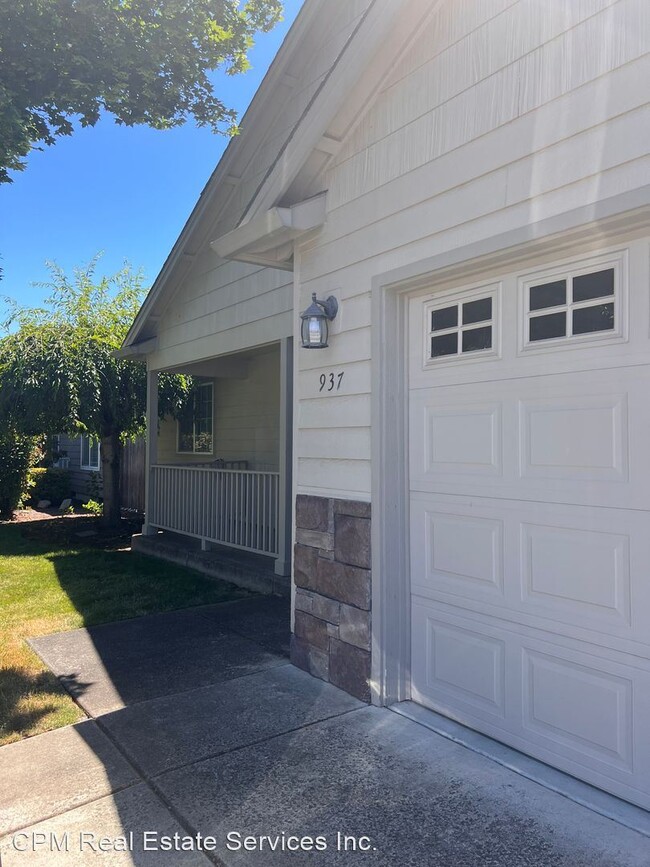 Building Photo - 3 br, 2 bath House - 937 Highbury