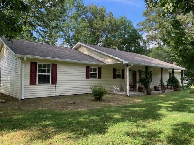 Primary Photo - 37 Davis Rd
