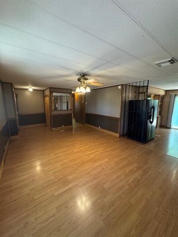Foto del edificio - 425 3rd St