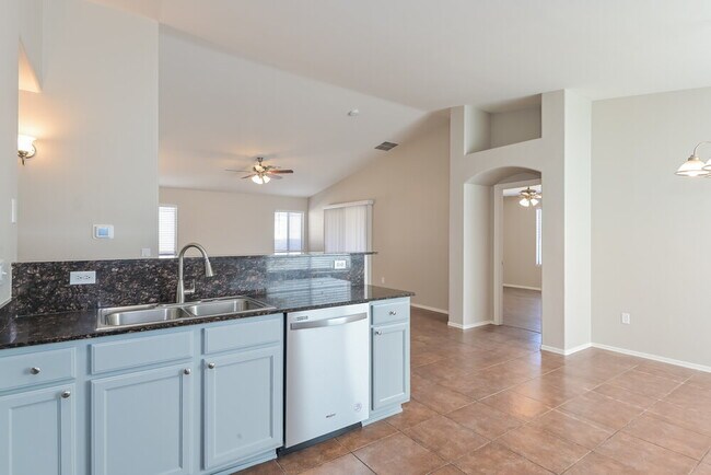 Foto del edificio - 7103 S Providence Dr