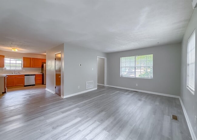 Building Photo - 1726 Hartsfield Rd