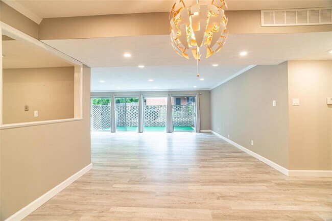 Foto del edificio - 520 S Brentwood Blvd