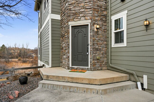 Foto del edificio - 3 bed / 3 bath Home in Greenwood Village!