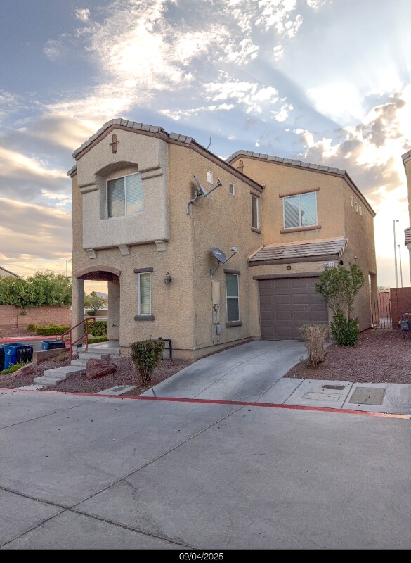 Foto principal - 6993 Graceful Cloud Ave