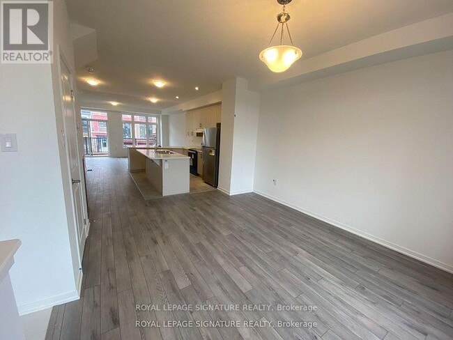 Building Photo - 785 Conlin Rd E