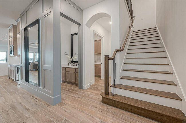 Building Photo - 10615 Painted Crescent Ct