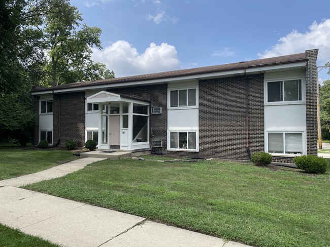 Building Photo - 440 Lorraine St