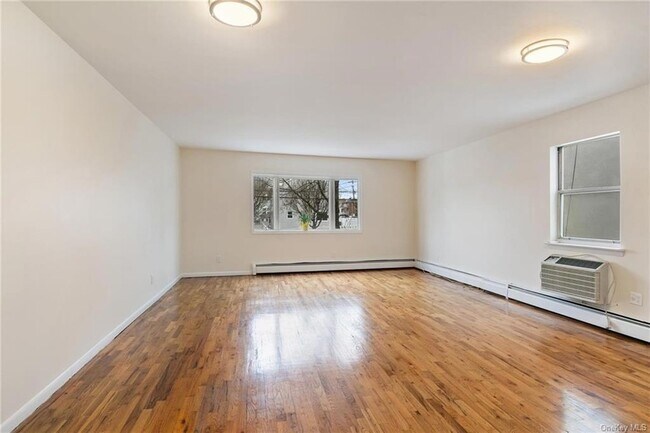 Building Photo - 2816 Miles Avenue