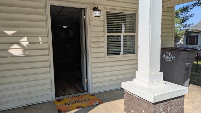Foto del edificio - 714 Maple Oak Ln