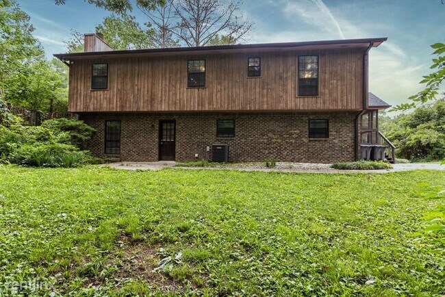 Building Photo - 3 br, 2 bath House - 29 Fox Hound Trail