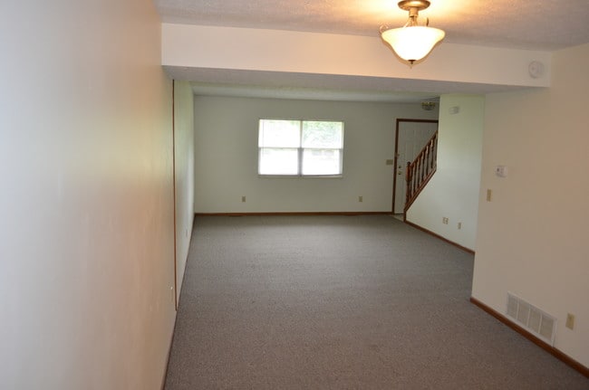 Building Photo - 6300 Ervin Rd