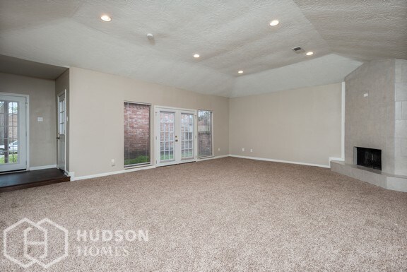 Foto del edificio - 12834 Ashford Chase Dr