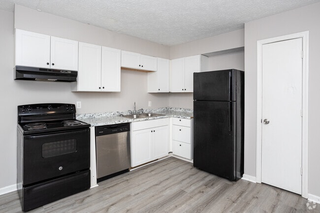 2BR, 1BA - 900SF - Kitchen - Carlton Ford Apartments