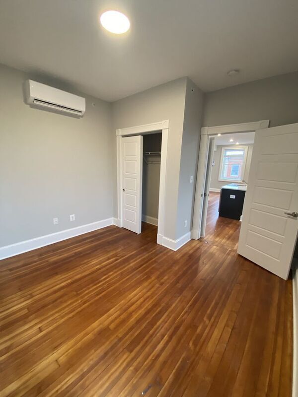 911 S Ellwood Ave Unit 3, South, MD 21224 Condo for Rent in South, MD