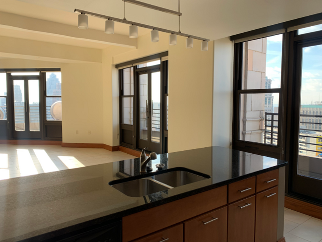 Foto del edificio - 10 Witherell St